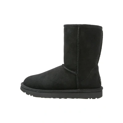 Obrázek UGG Classic Short Kotníkové boty, Ženy, Velikost: 36, Black boty