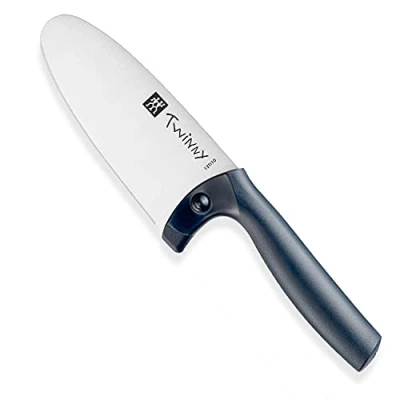 Obrázek ZWILLING Dětský kuchařský nůž Twinny, 10 cm, s ochranou prstů, nerezová ocel, zaoblený tvar čepele, design vhodný pro děti, plastová rukojeť, modrá