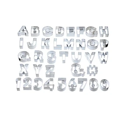 Obrázek KitchenCraft Sweetly does it 35er Set Alphabet und Zahlen Teigausstecher, Edelstahl, mit Aufbewahrungsbox, Silber
