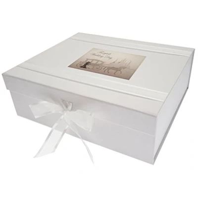Obrázek WHITE COTTON CARDS Große Erinnerungsbox für Hochzeitstag, Märchen, Holz, weiß, 27.2 x 32 11 cm