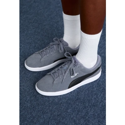 Obrázek Puma Smash 3.0 Unisex Tenisky, Velikost: 39, Gray/black/white Kůže