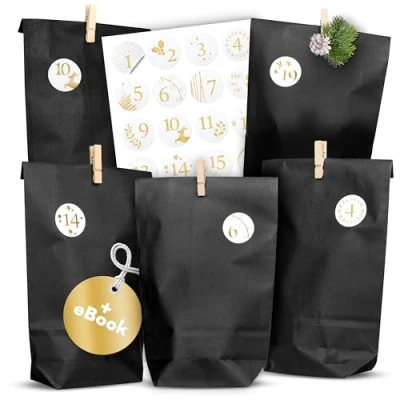 Obrázek AMARI ® Adventní kalendář k naplnění Premium Black 24 papírových adventních sáčků (s dřevěnými sponkami) pro tvoření na Vánoce papírové vánoční sáčky
