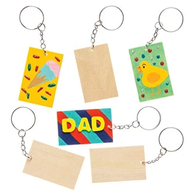 Obrázek Baker Ross Blanko Schlüsselanhänger aus Holz (8 Stück) für Kinder zum Schmücken und Befestigen an Schlüsselringen Taschen