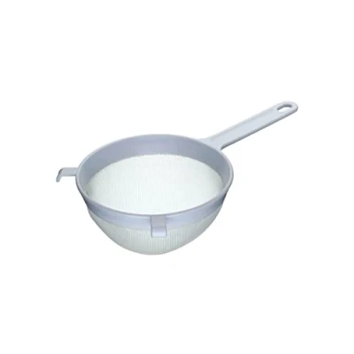 Obrázek KitchenCraft Kuchyňské síto 18 cm, s nylonovou síťovinou, plast odolný vůči horku, velký, otvor pro zavěšení, bílé