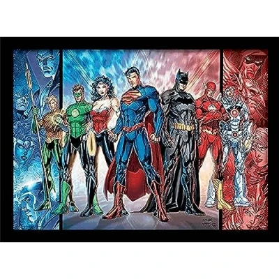 Obrázek Pyramid International DC Comics (Justice League United) 30x40 cm zarámovaný tisk, 250GSM PAPERWRAP MDF, vícebarevný, 44 x 33 4