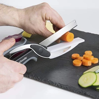 Obrázek Nůžky s nožem a mini krájecím prkénkem InnovaGoods