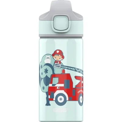 Obrázek SIGG Hliníková láhev na pití pro děti Miracle Fireman s brčkem zabezpečená proti vytečení lehká jako pírko bez BPA certifikováno neutrální klima škola &amp; sport světle modrá