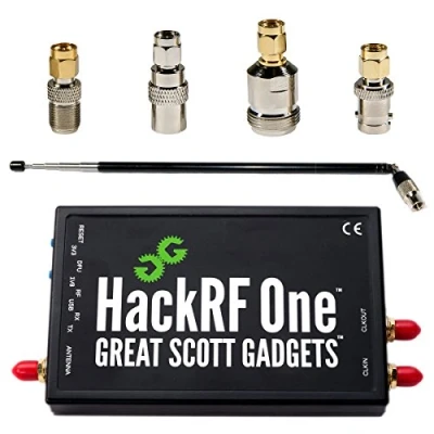 Obrázek Nooelec HackRF One Software Defined Radio, ANT500 a SMA adaptér svazek pro HF, VHF UHF. Obsahuje SDR s frekvenčním rozsahem 1MHz 6 GHz šířkou pásma 20 MHz, ANT 500 adaptéry