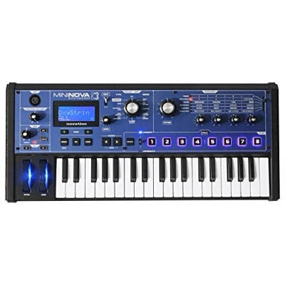 Obrázek Novation MiniNova, kompaktní VA syntezátor s 37 mini tlačítky robustní, kompaktní, výkonný syntetizátor hlasovým efektem/vokodérem, 256 pracovních zvuků a pěti efekty na hlas